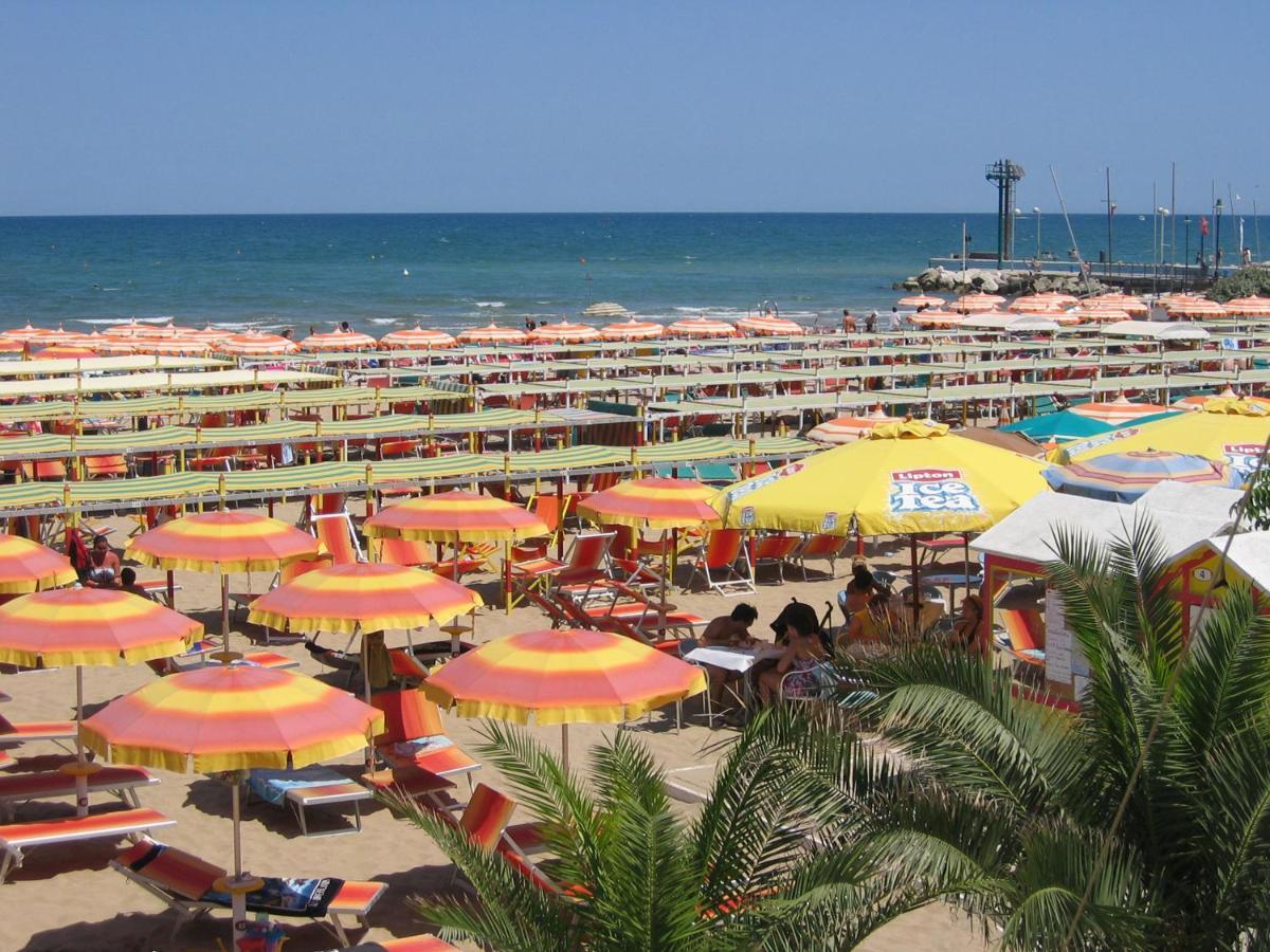 Hotel La Residenza Riccione Dış mekan fotoğraf